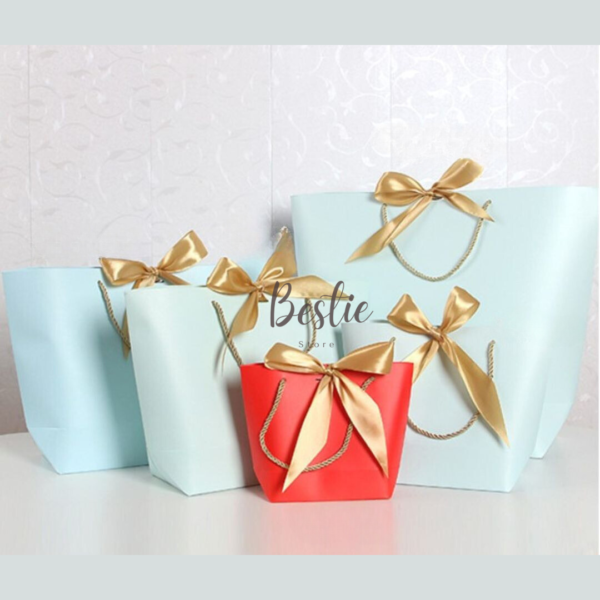 Tas Paperbag Paper Bag Kantong Karton Hadiah Kado Sovenir Goodiebag Cantik Polos Banyak Warna Dapat Pita Premium - Image 2